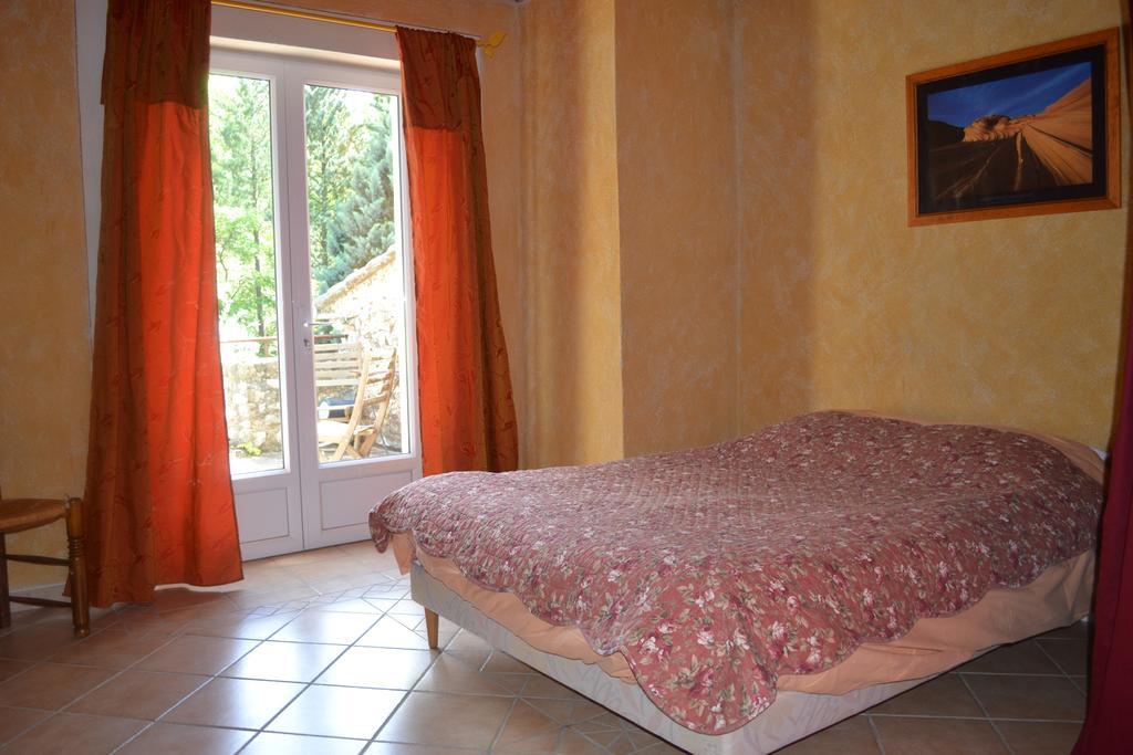 Maison D'Hotes Les Fougeres Mirmande Buitenkant foto