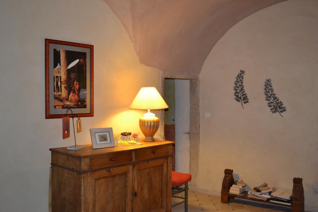 Maison D'Hotes Les Fougeres Mirmande Buitenkant foto
